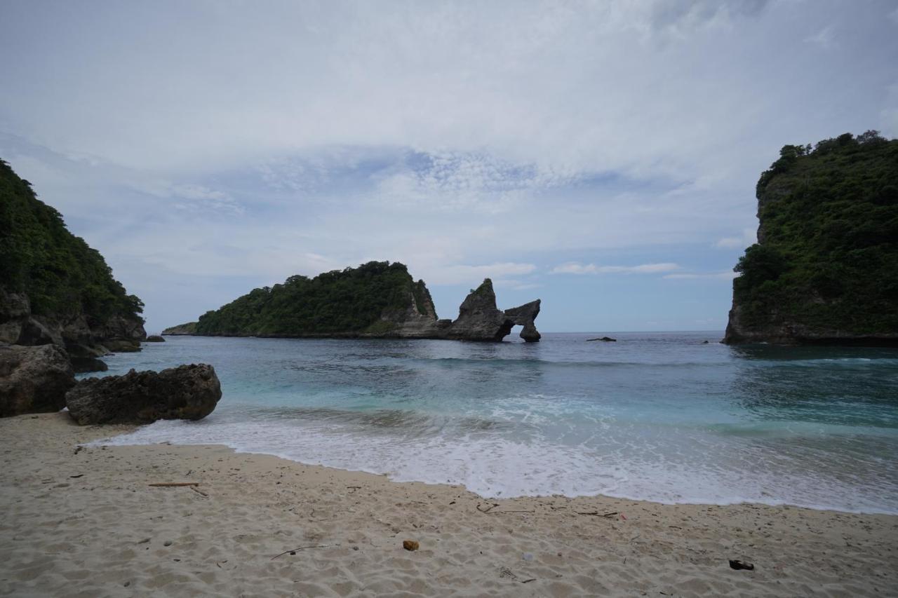 Sundi Ocean Bungalow By Abm Toyapakeh Dış mekan fotoğraf